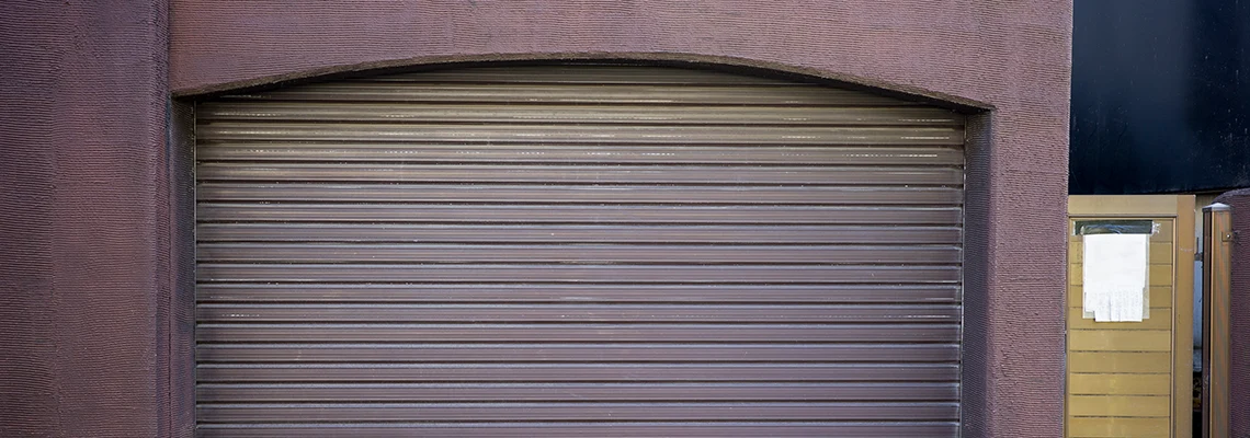 Fallen Garage Door Worn Rollers Replacement in Glendale Heights, Illinois